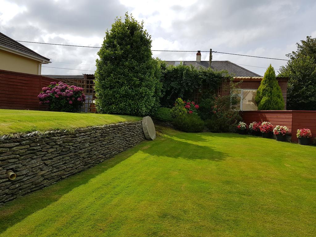 Headdons Bed & Breakfast Holsworthy Esterno foto